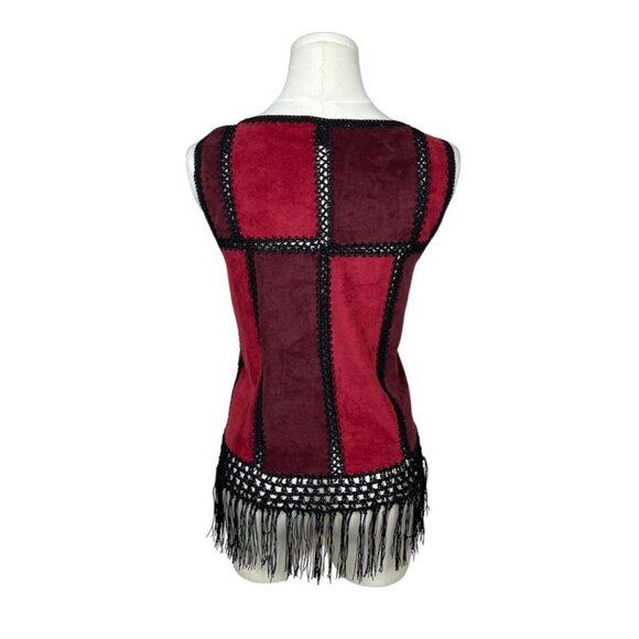Romeo & Juliet Womens Sleeveless Red & Black Patchwork Fringe Shirt Sz M - Picture 3 of 6
